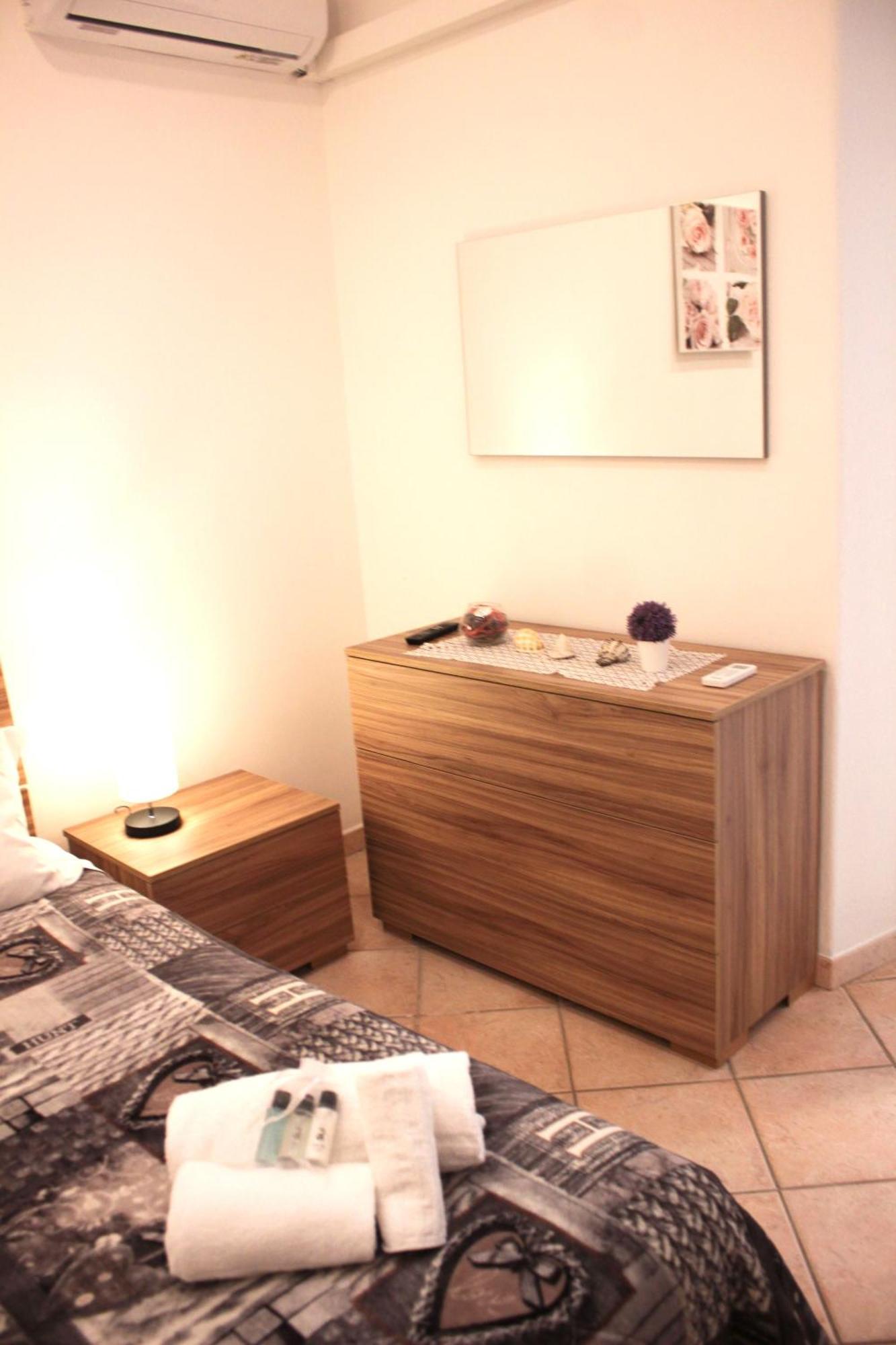 Anzio- Central Holiday House. Екстер'єр фото